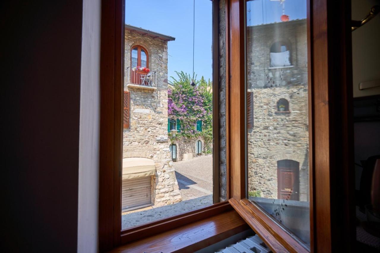 Apartamento Porto Valentino 2 Sirmione Exterior foto