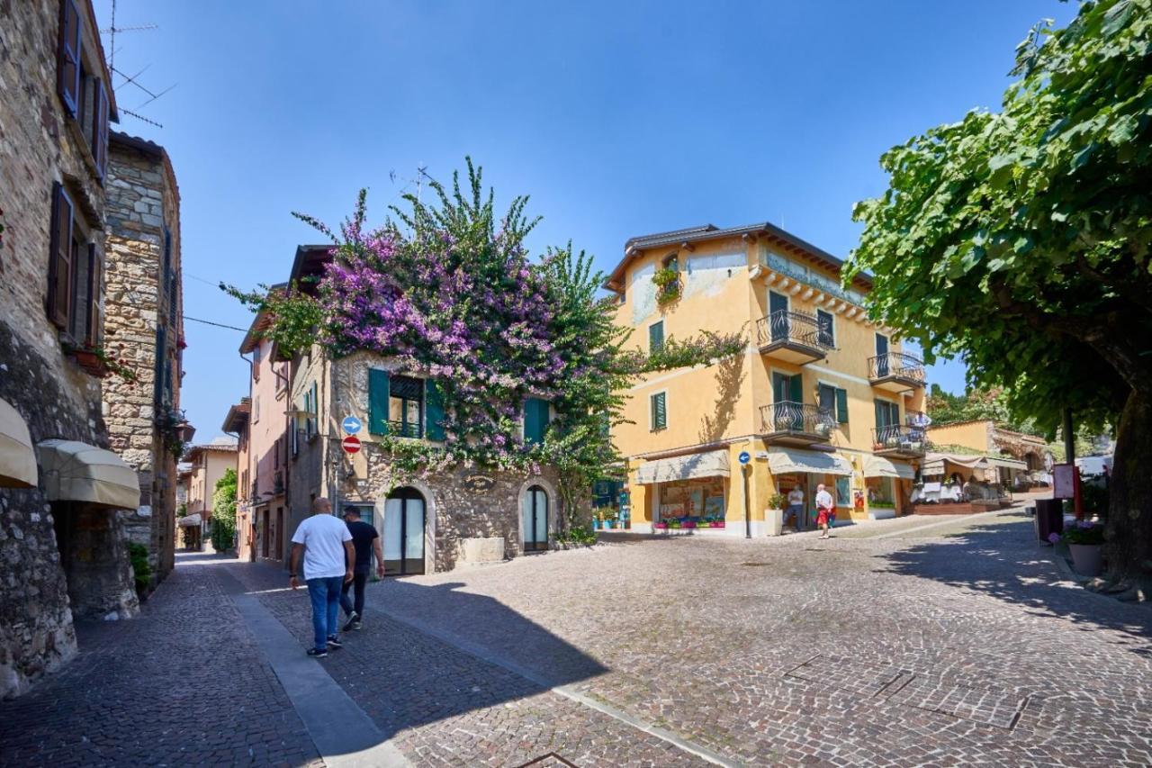 Apartamento Porto Valentino 2 Sirmione Exterior foto
